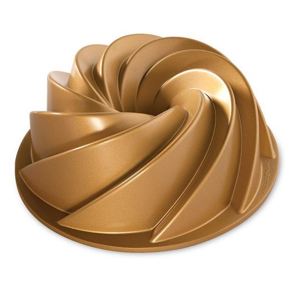 Nordic Ware Gold Heritage Bundt Pan