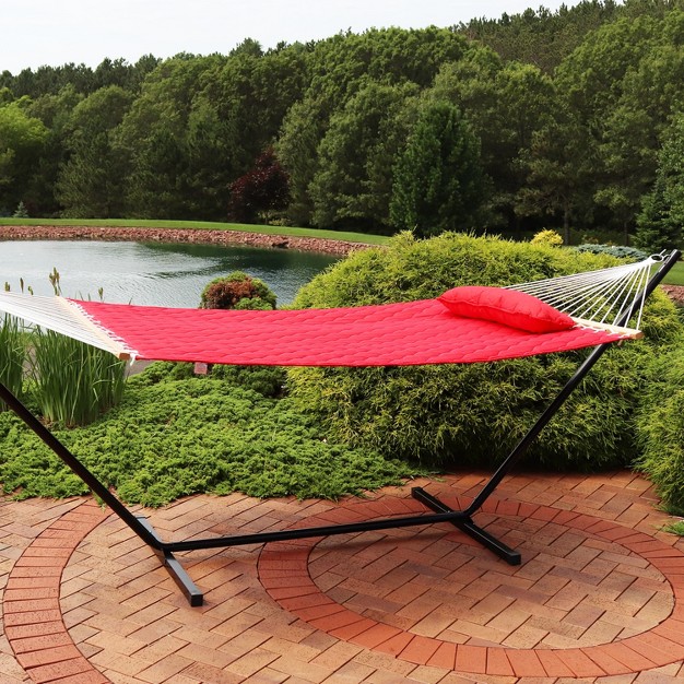 Sunnydaze Heavy duty 2 person Quilted Designs Fabric Hammock With Spreader Bars And Detachable Pillow 440 Lb Weight Capacity