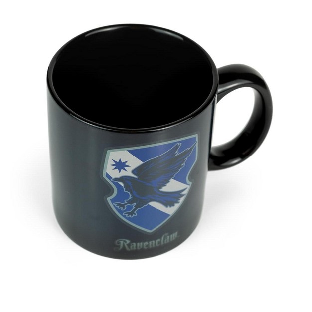 Underground Toys Harry Potter Ravenclaw 20oz Heat Reveal Ceramic Coffee Mug Color Changing Cup