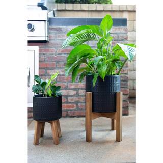 Flora Bunda 10 in. and 8 in. Matte Black Ceramic Roman Planter on Wood Stand Mid-Century Planter (Set of 2) CT740E2-MTBK