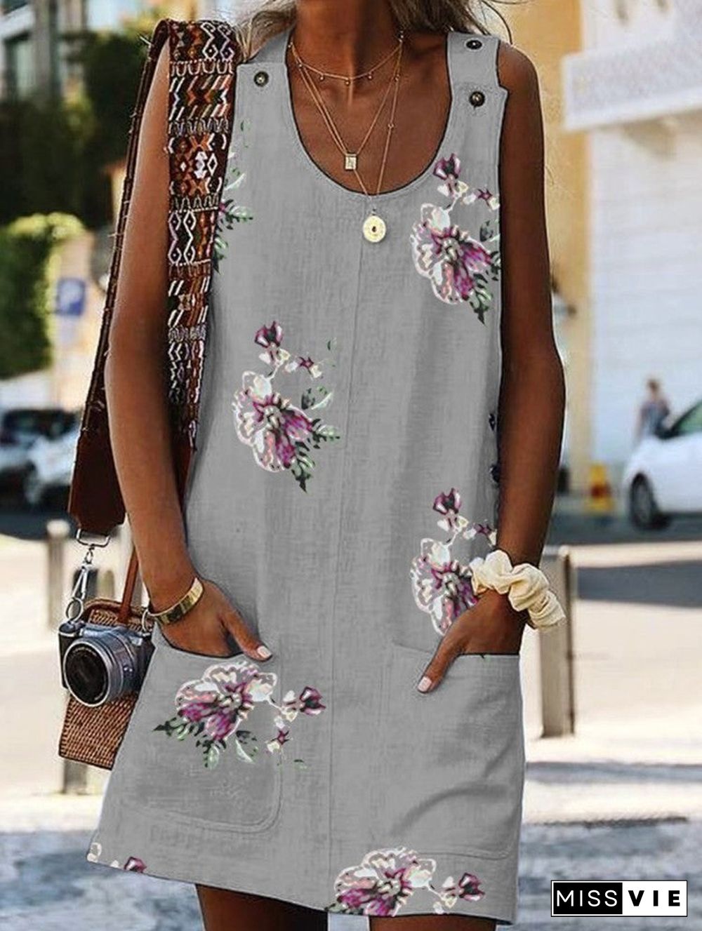 Women Sleeveless Scoop Neck Floral Printed Midi Dress