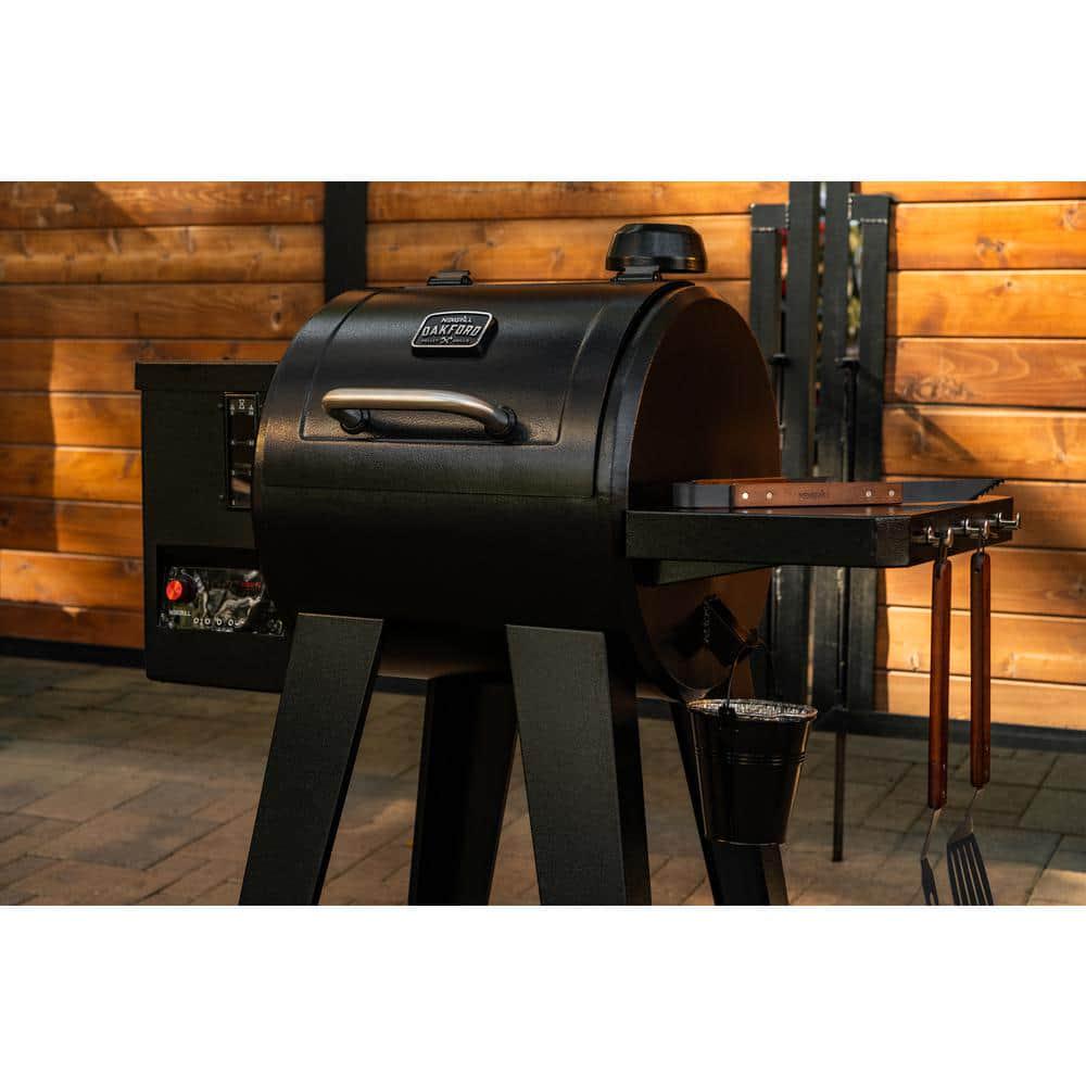 Nexgrill Oakford 580 Wifi Pellet Grill Smoker in Black