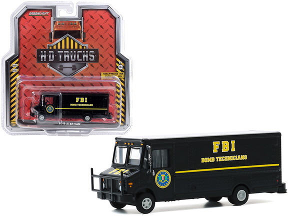 Greenlight 33190C  2019 FBI Step Van FBI Bomb Tec...