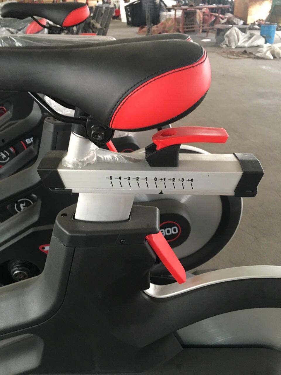 2022 Magnetic Spinning bike gym club or home use bike