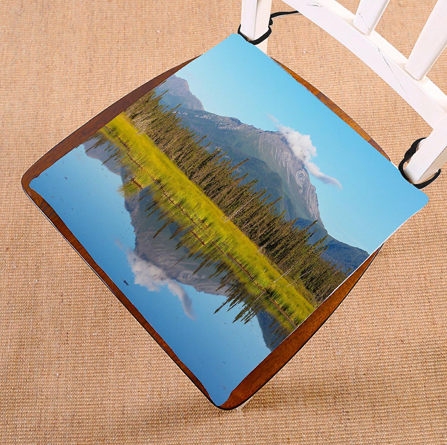 Landscape Art Chair Pad， Reflection Of Mountains Of Alaska In Summer Seat Cushion Chair Cushion Floor Cushion 50x50 Cm