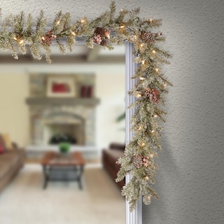 9 ft. Dunhill Fir Garland with Clear Lights DUF-300-9A-1