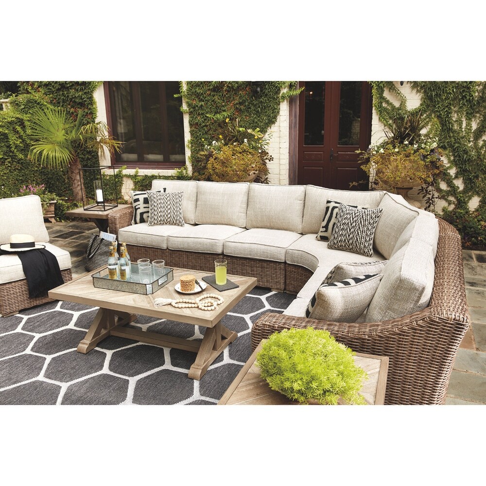 Beachcroft 4 Piece Beige Resin Wicker Outdoor Sectional   118.75\