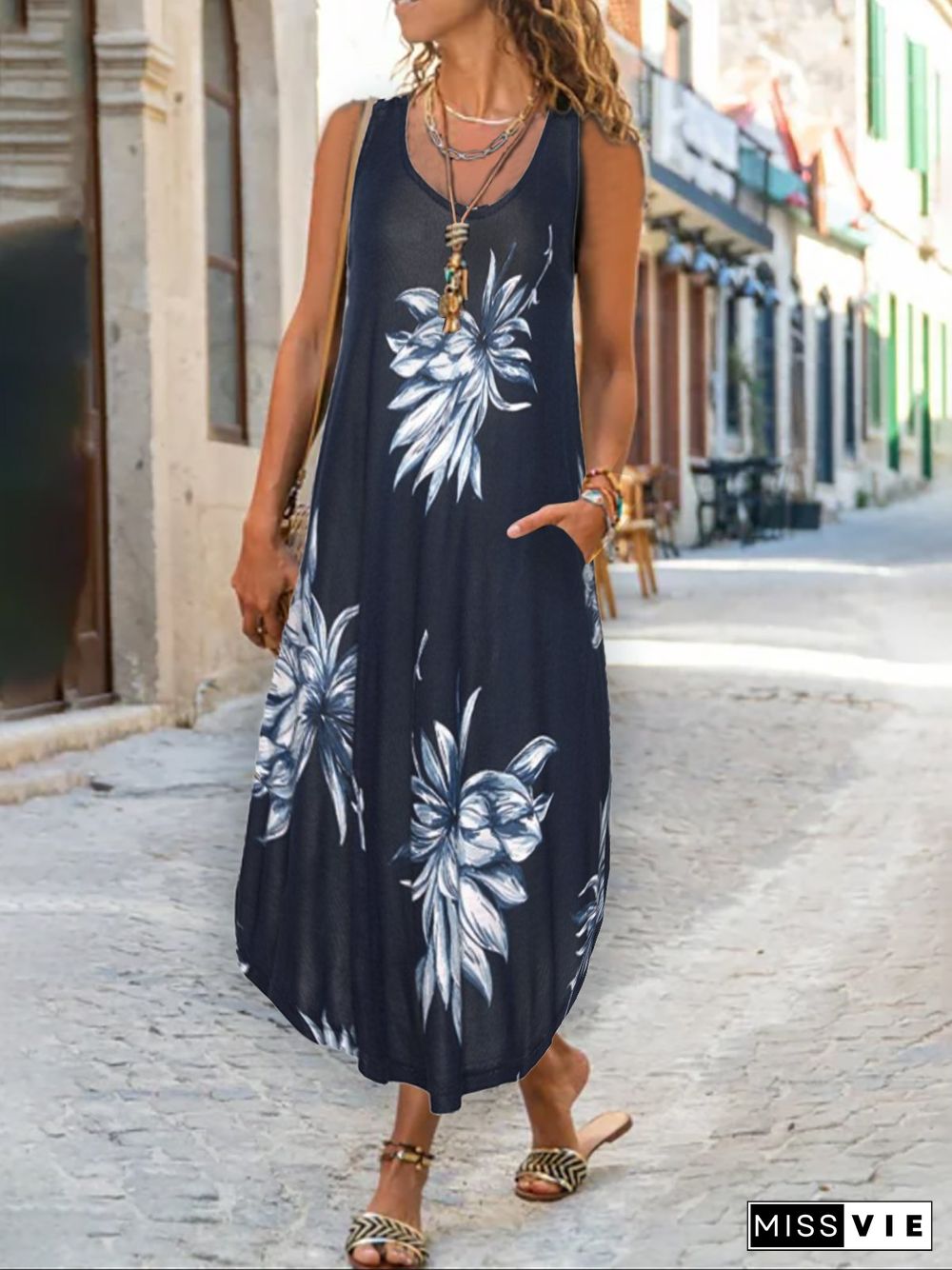 Cocoon Floral-Print Holiday Sleeveless Knitting Dress