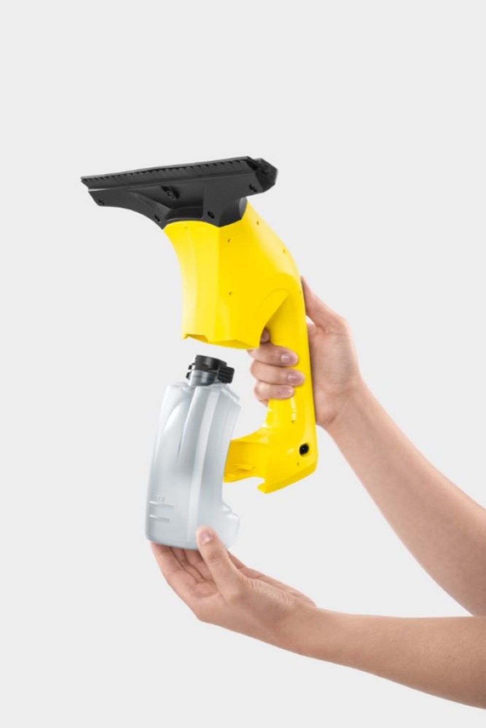 Karcher WV1 Plus Window Cleaner Cordless with Spray Bottle ;