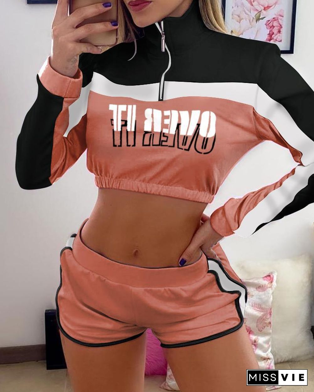 Zipper Design Letter Print Colorblock Crop Top & Shorts Set P16451