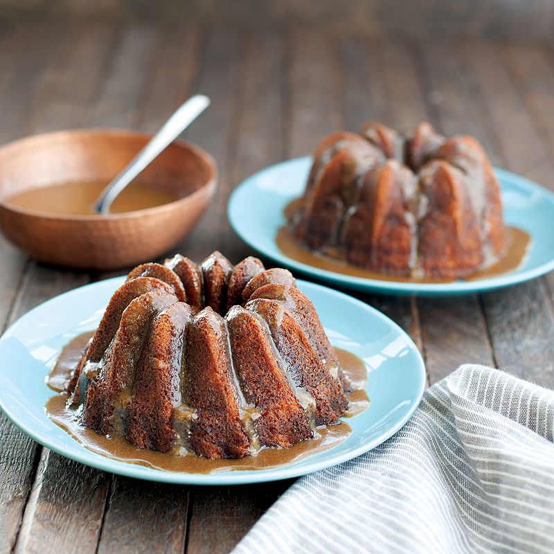 Nordic Ware Bundt Duet Pan