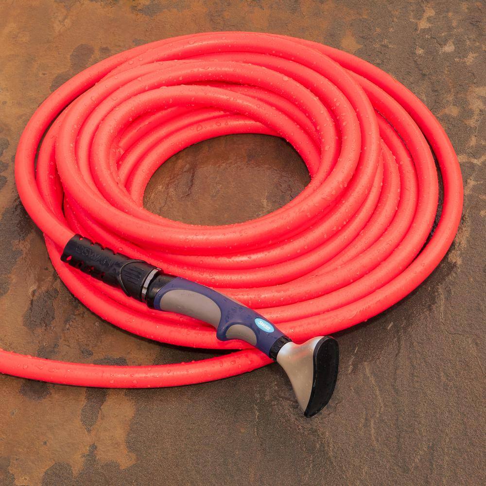 Swan Xflex Pro 34 in x 100 ft. Flat Non-Kink Hose Premium Duty CSNXFP34100