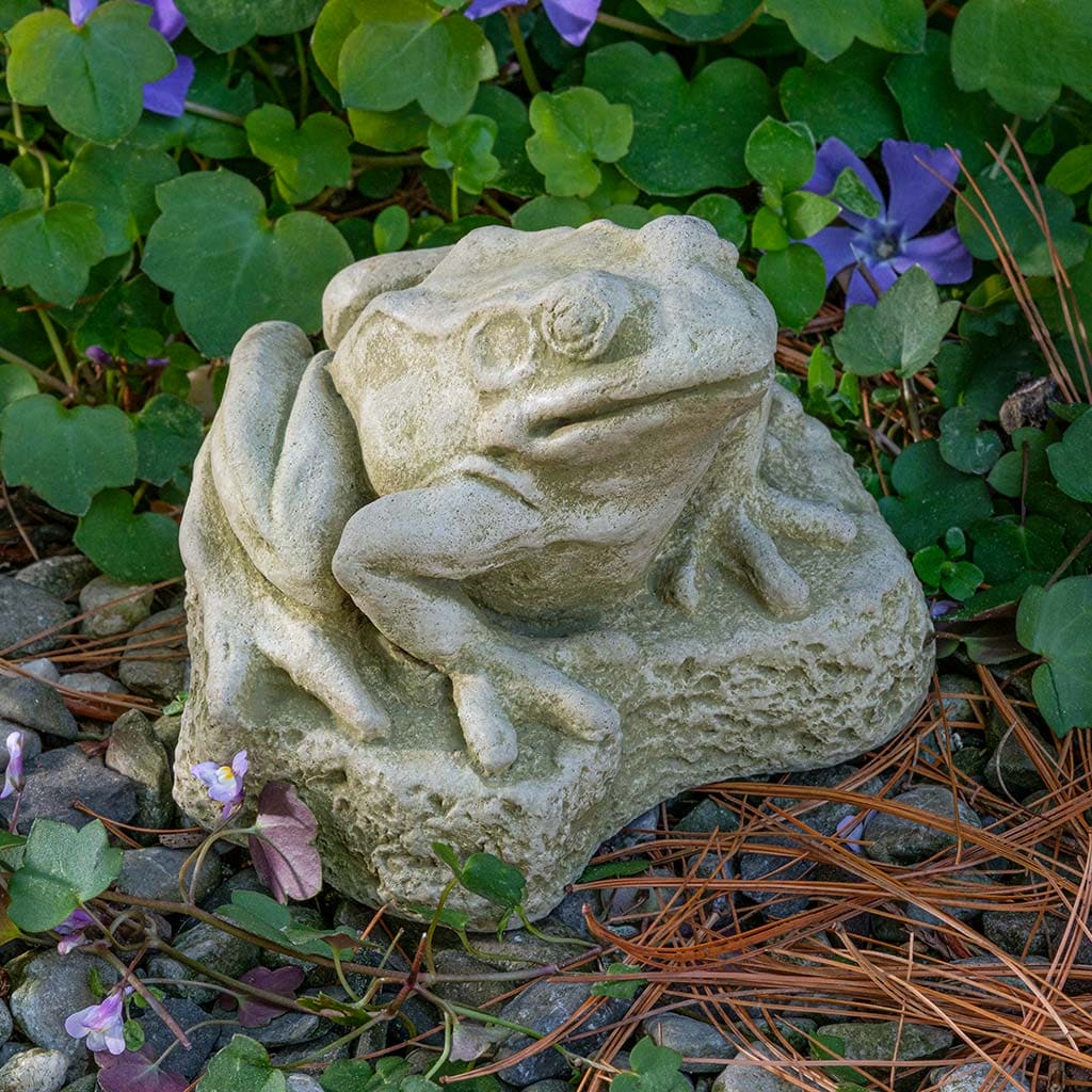 Campania International Forest Frog Statue