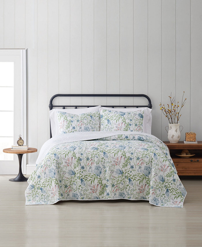 Cottage Classics Field Floral Quilt Set Collection