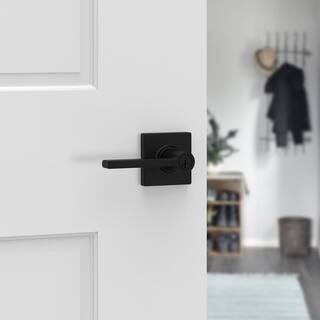 Kwikset Casey Matte Black Keyed Entry Door Handle Featuring SmartKey Technology and Microban 405CSLSQT514SK4