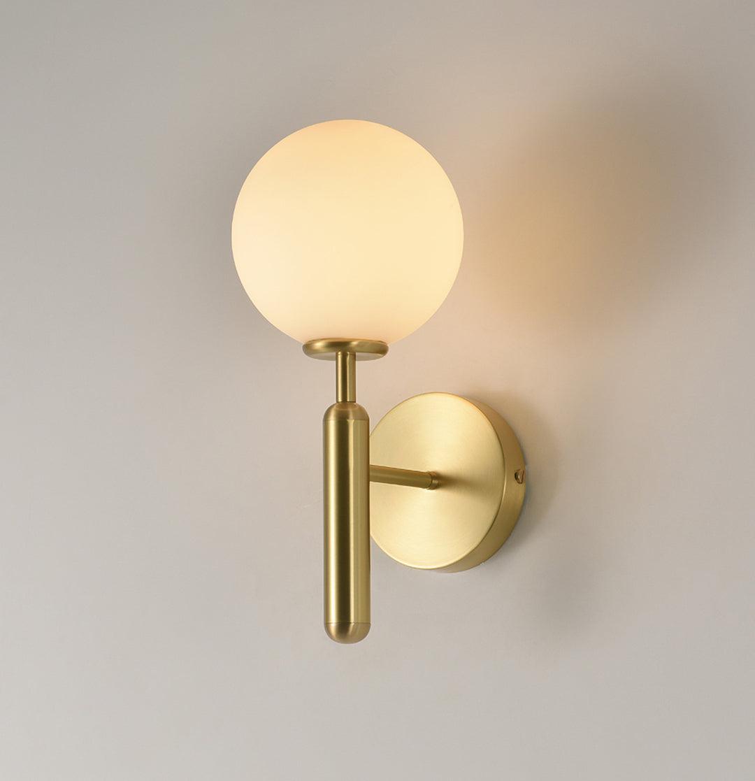 Nordica Wall Lamp