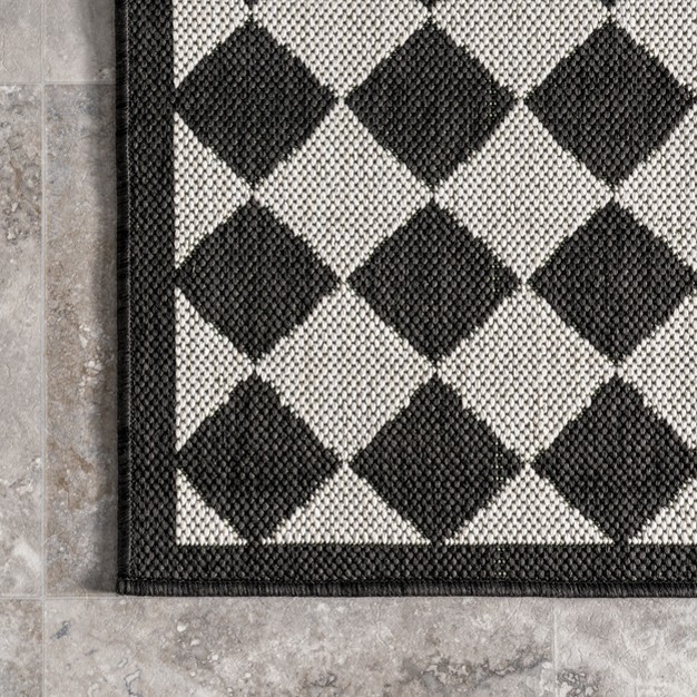 Nuloom Valery Black amp White Checkered Indoor And Outdoor Patio Area Rug