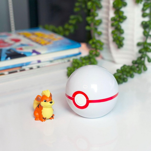 Tomy Pokemon Clip 'N' Carry Poke Ball   Growlithe ...