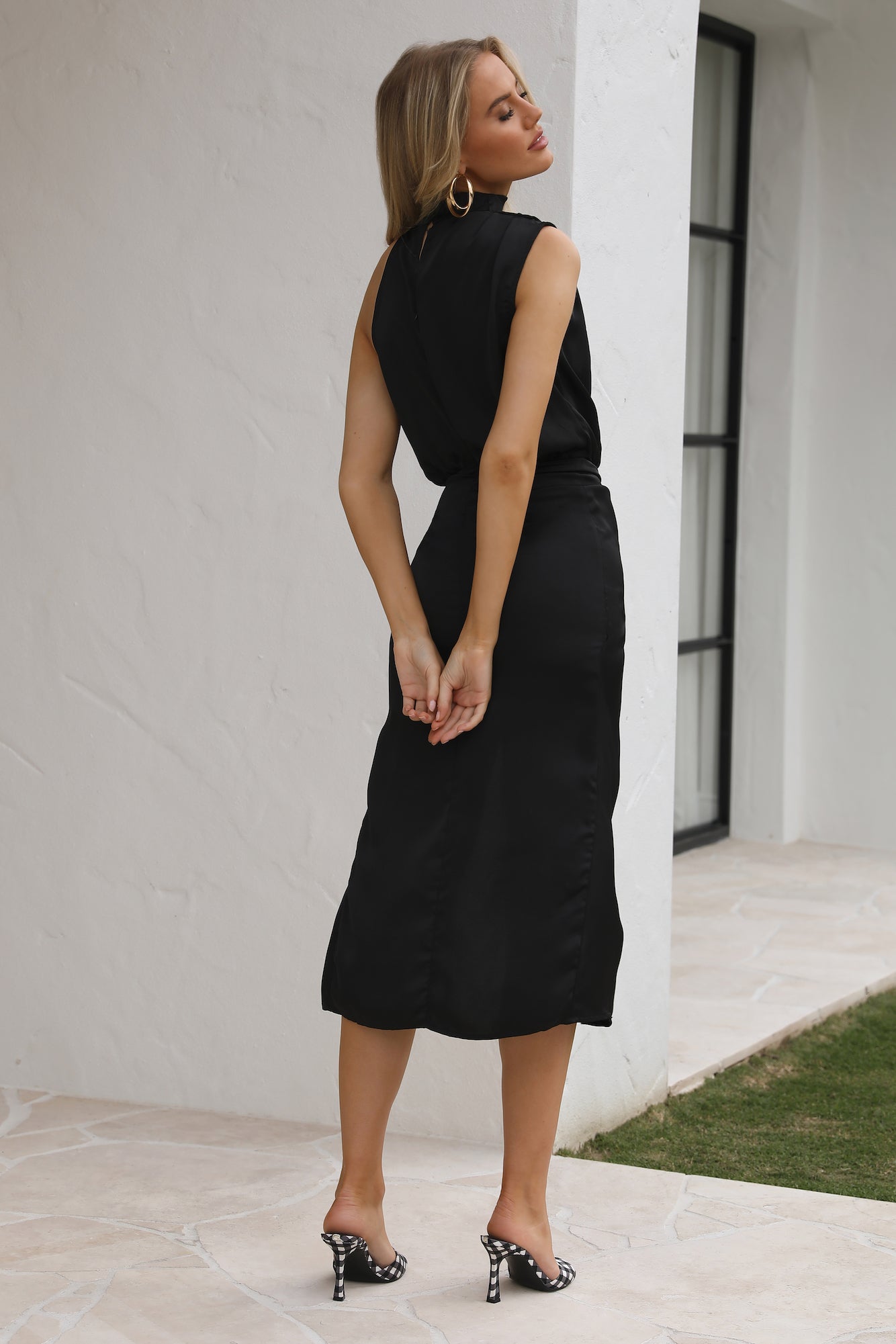 Cocktail Party Midi Dress Black