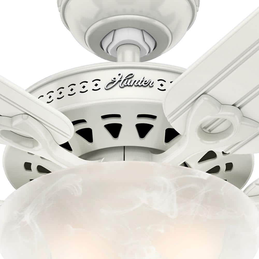 Hunter Beachcomber 52 in Indoor White Ceiling Fan with Light Kit