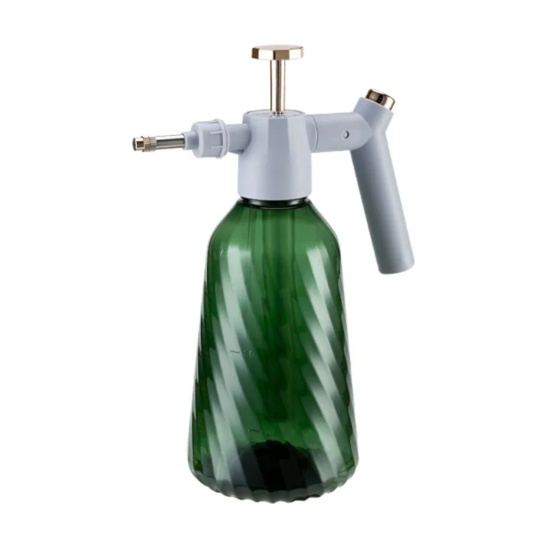 1.5L plastic spray bottle for garden plant watering pump spray bottle household handhold sprayer