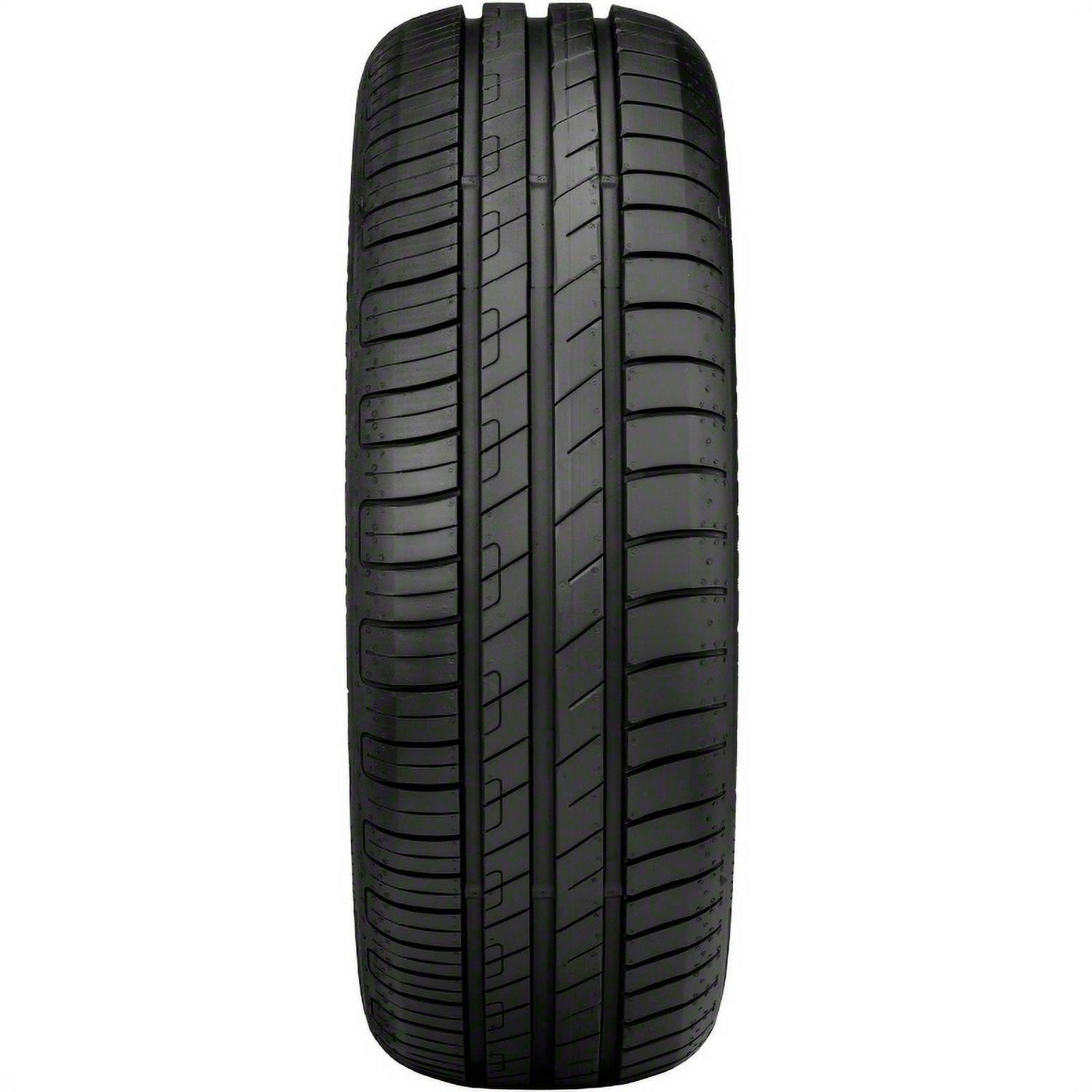 Goodyear EfficientGrip Performance 235/65R17 104 H Tire