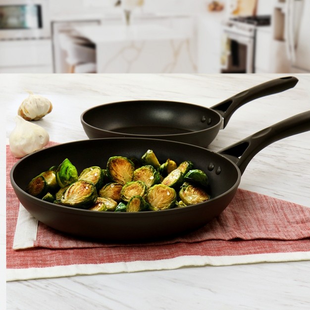 Oster Two Piece Non Stick Aluminum Frying Pan Set