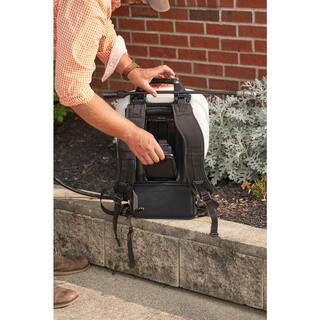 BLACK+DECKER 4 Gal. Black and Decker Battery Powered Backpack Sprayer 190657