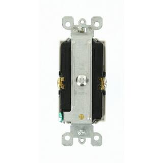 Leviton Decora 15 Amp Combination Single Outlet with LED Sensor Guide Light White T6525-W