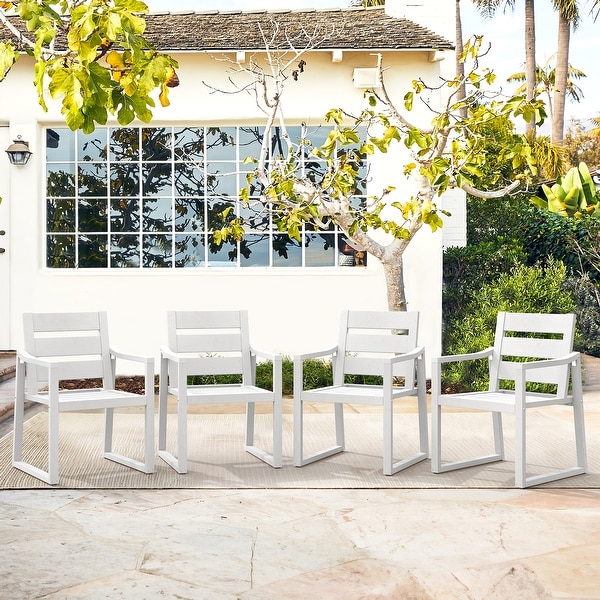 LUE BONA 5Piece HDPS Rectangular Patio Dining Set with Slatted Table Top and outdoor Armchairs