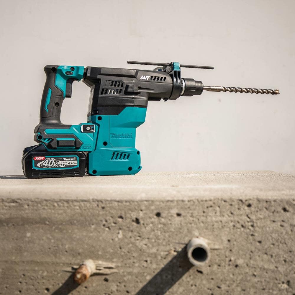 Makita 40V max XGT 1 3/16