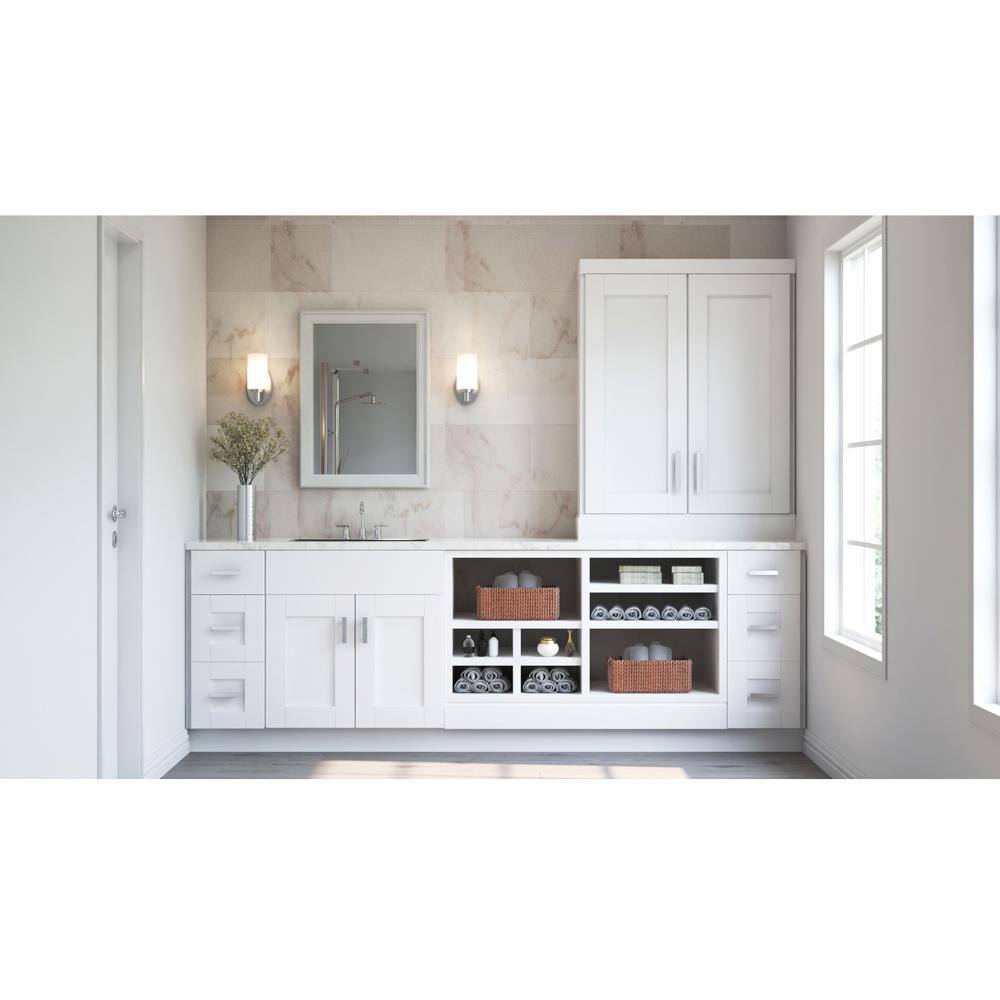 Hampton Bay Shaker 14.5 in. W x 14.5 in. H Cabinet Door Sample in Satin White HBKSMPLDR-SSW