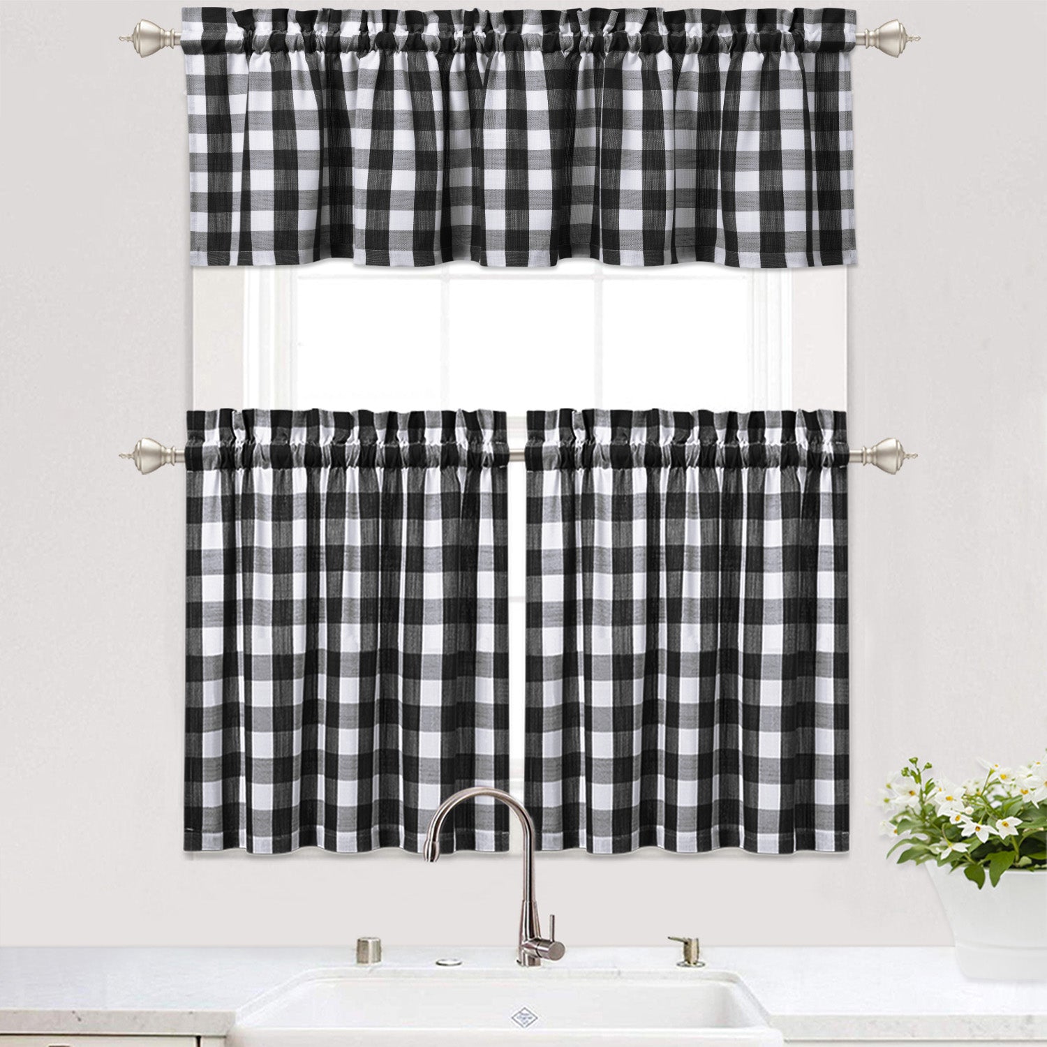 Haperlare Farmhouse Kitchen Curtains Buffalo Check Plaid Blackout Thick Yarn Dyed Cafe Curtain， Black/White， 28W x 24L 2 Panels