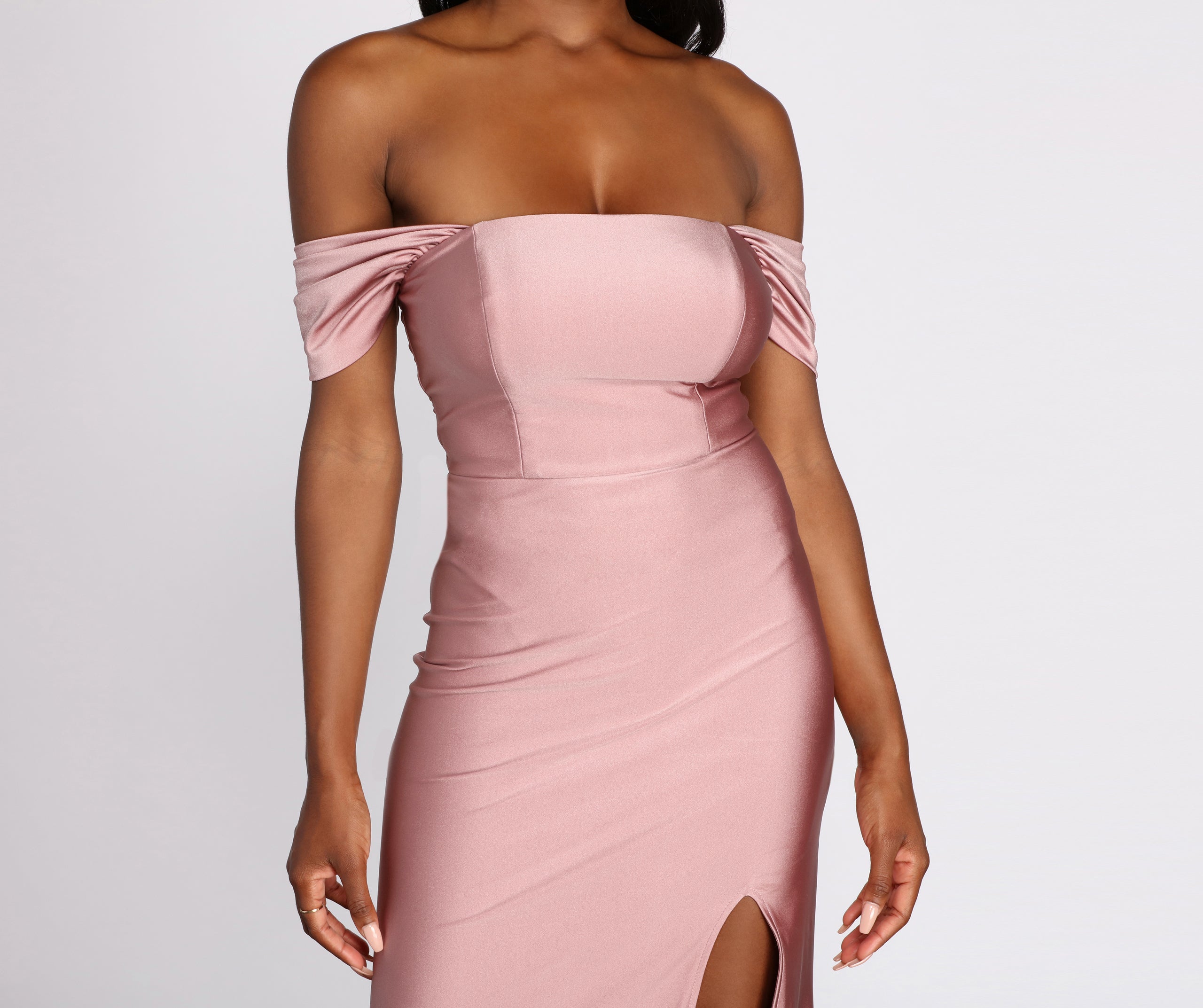 Lisi Off Shoulder Mermaid Dress