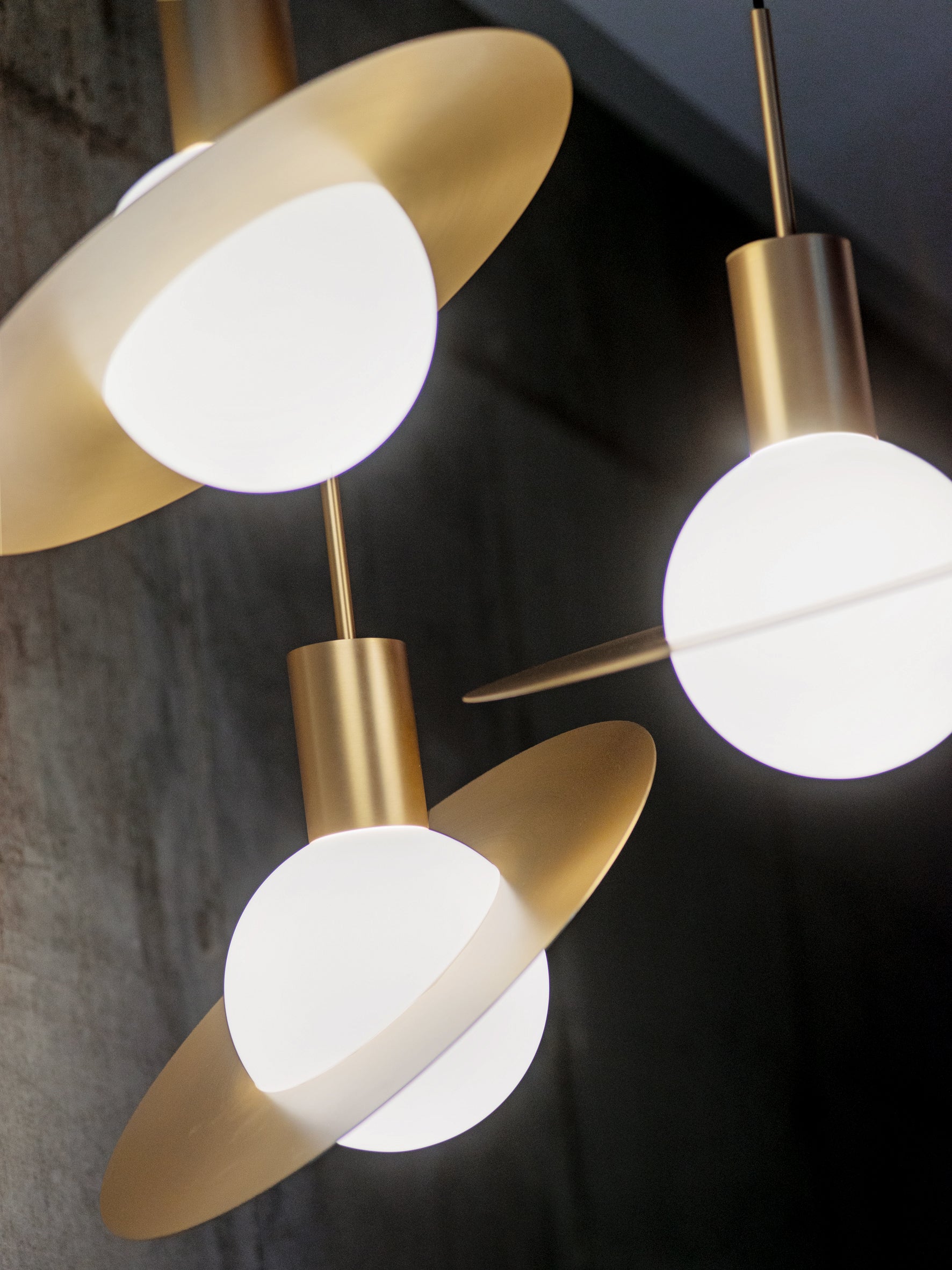 Saturne Suspensions Lamp