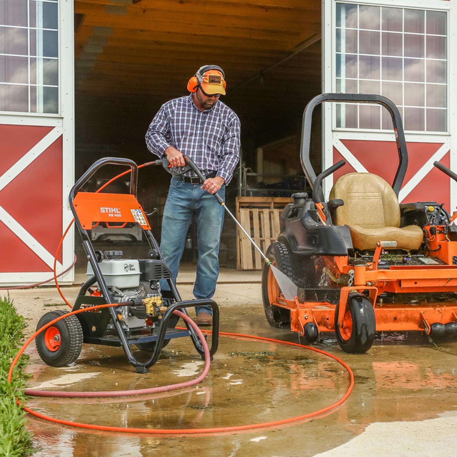 STIHL Dirt Boss RB 400 2700 psi Gas 2.7 gpm Pressure Washer