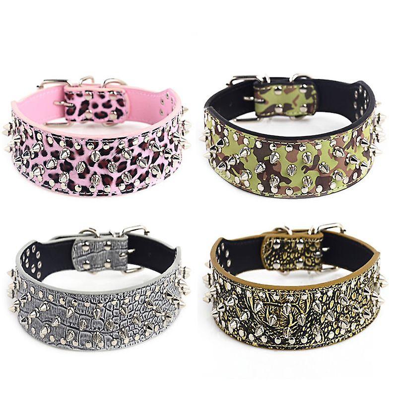 Luxurious spiked studded dog collar