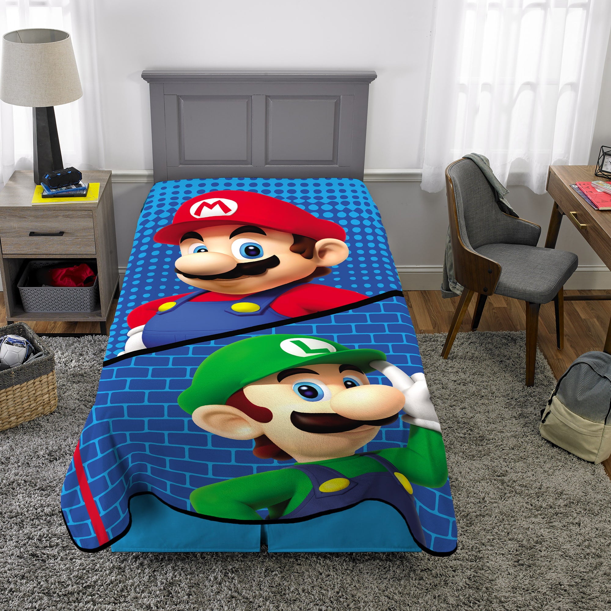 Super Mario Kids Plush Twin/Full Blanket， 62 x 90， Blue， 