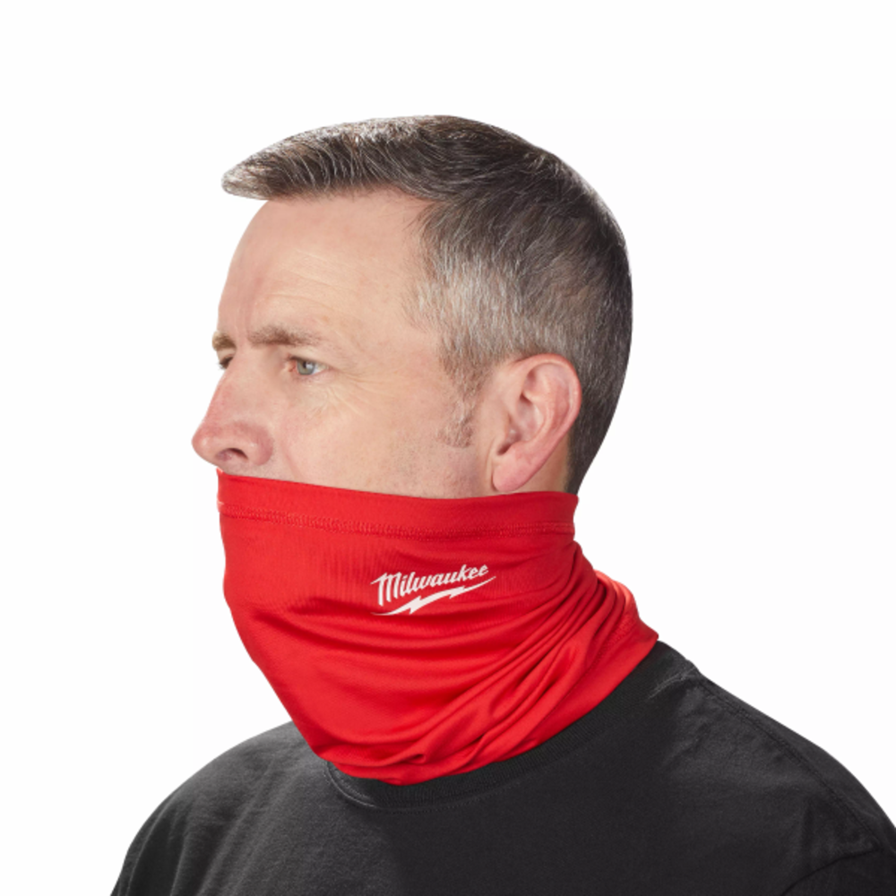 Milwaukee Face Guard and Neck Gaiter Multi-Functional Red 423R from Milwaukee