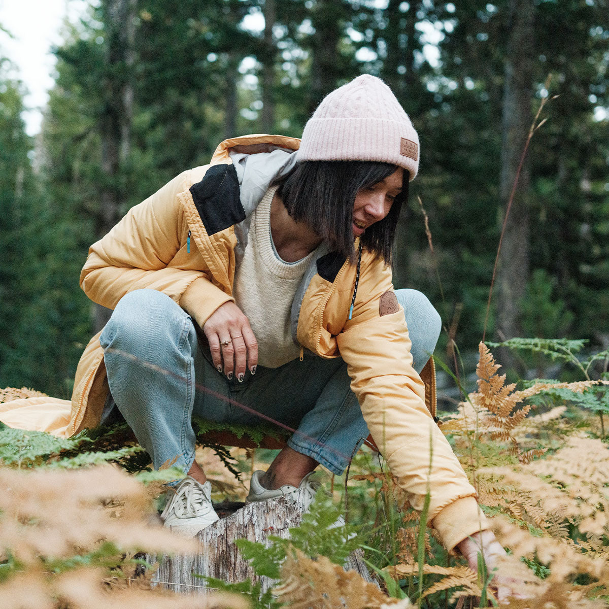 Fireside Cable Knit Beanie - Barely Pink