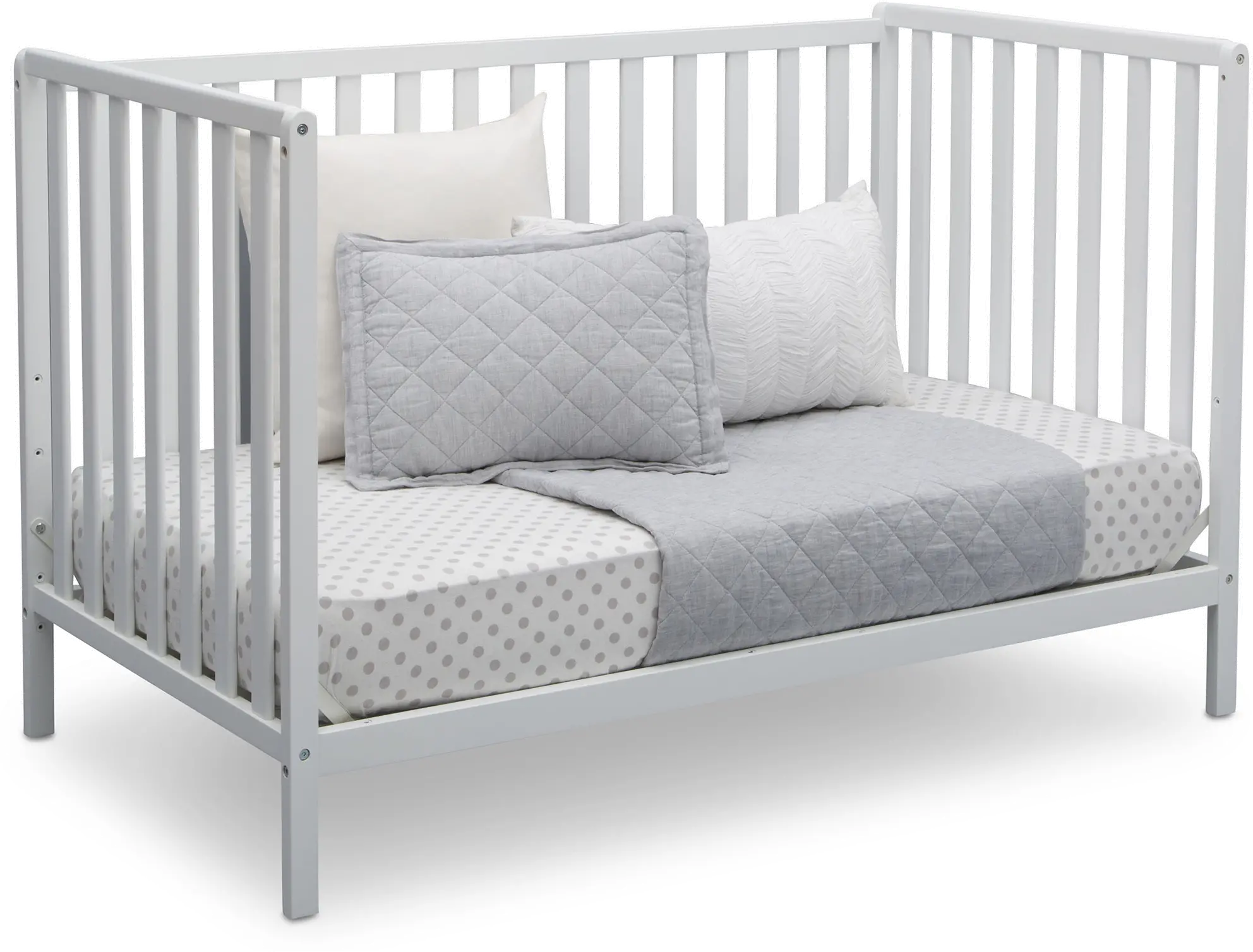 Heartland White 4-in-1 Convertible Crib