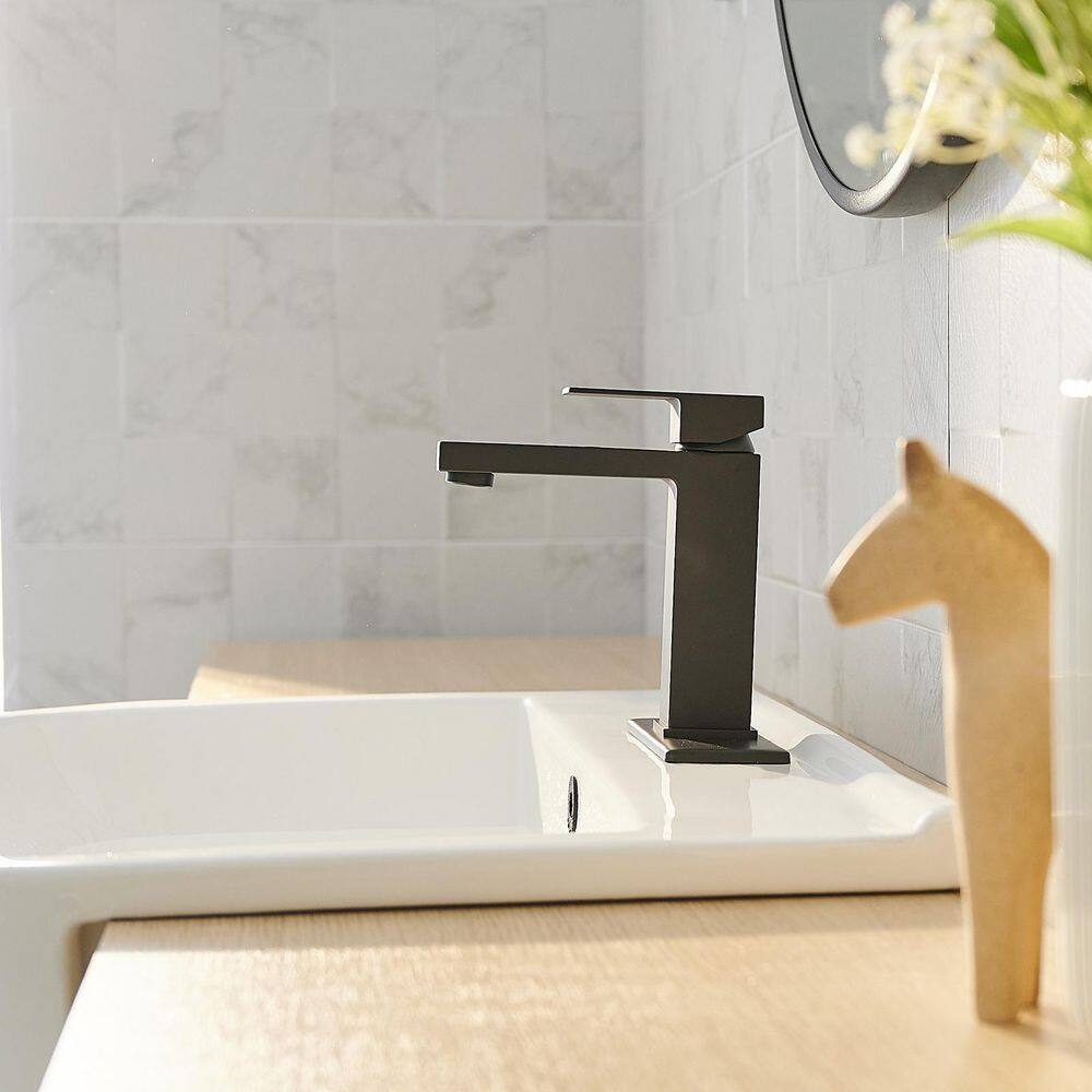 BWE Single Hole Single-Handle Low-Arc Bathroom Faucet With Pop-up Drain Assembly in Matte Black A-96006-B-2