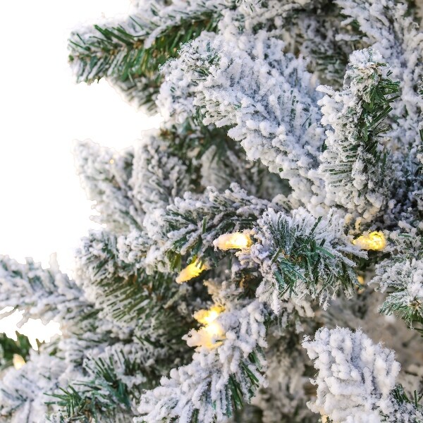 National Tree Company 9 ft. Prelit Artificial Snowy Hudson Hinged Tree with PowerConnect ，1200 Warm White LED Lights