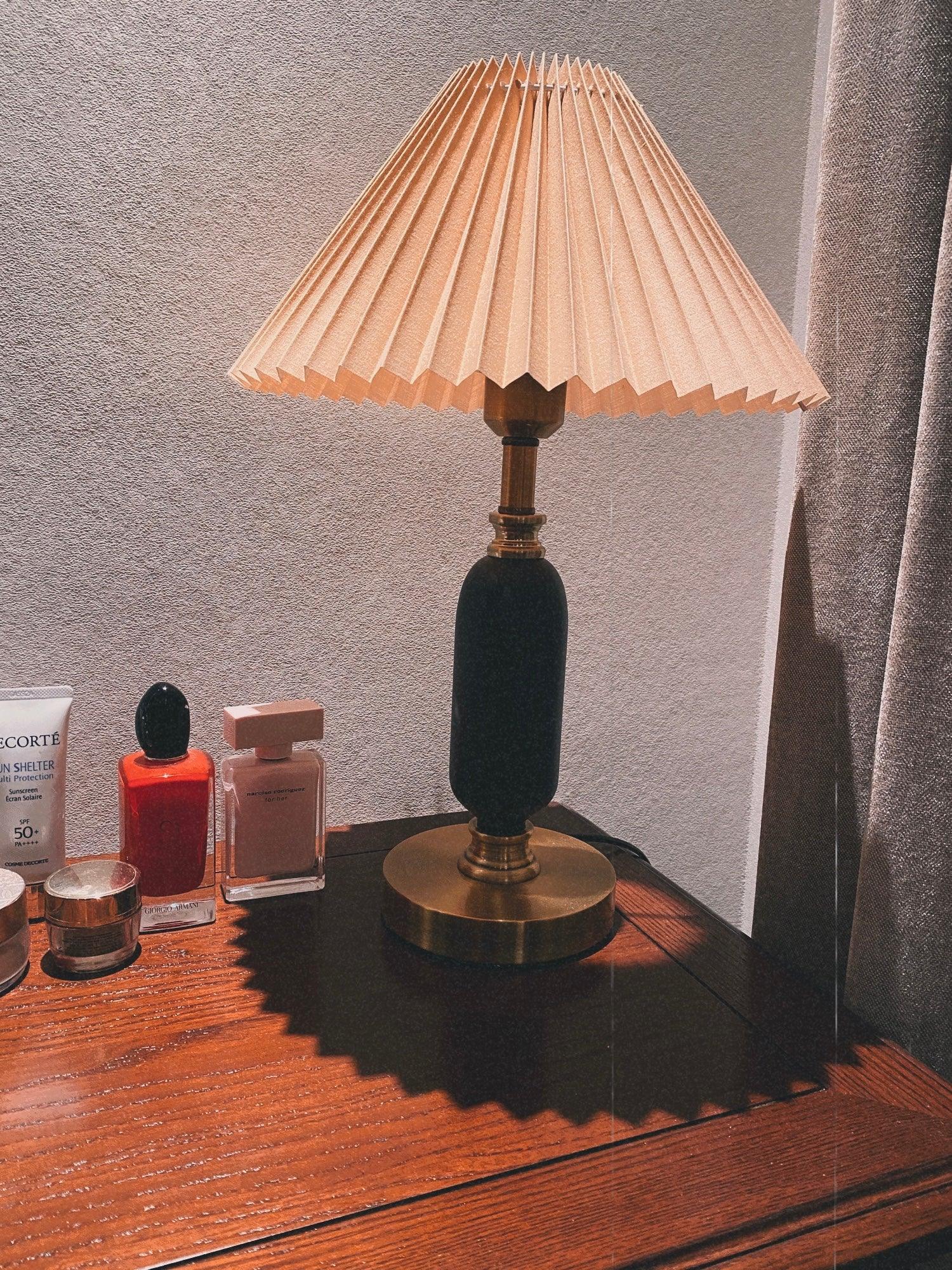 Classic Antique Table Lamp