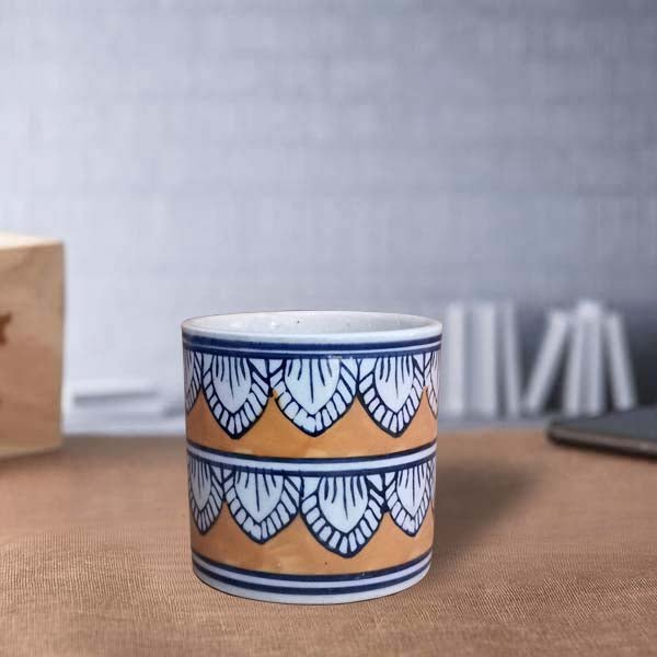 3.5 inch (8 cm) Leaf Design Cylindrical Ceramic Pot