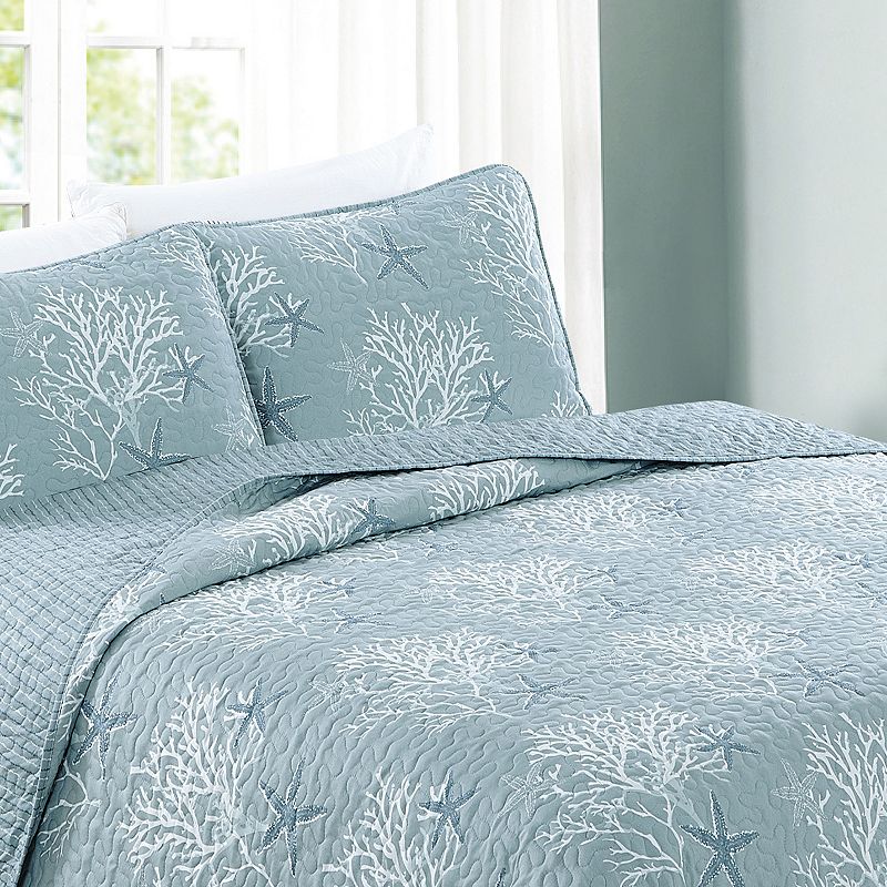 Madelinen? Fenwick Coastal Quilt Set with Shams