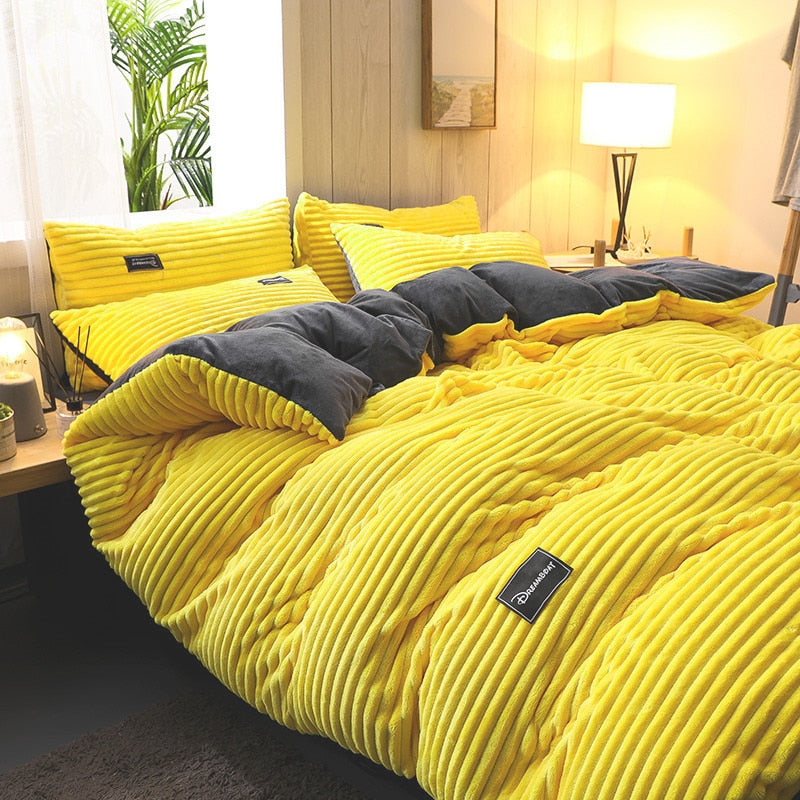 Snugly Warm Fleece Bedding Set