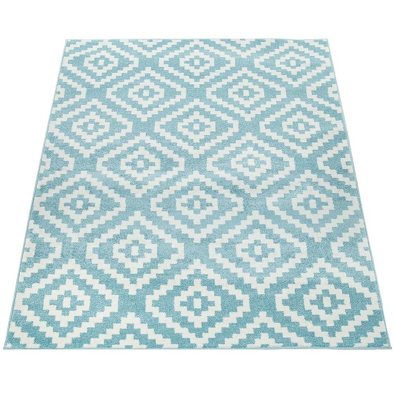 Modern Low-Pile Rug Geometric Moroccan Design in Pastel Colors