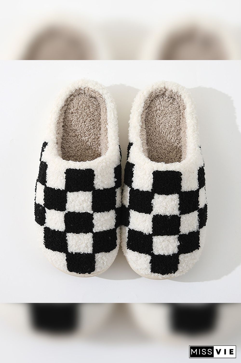 Black/White Checked Knit Fluffy Slippers