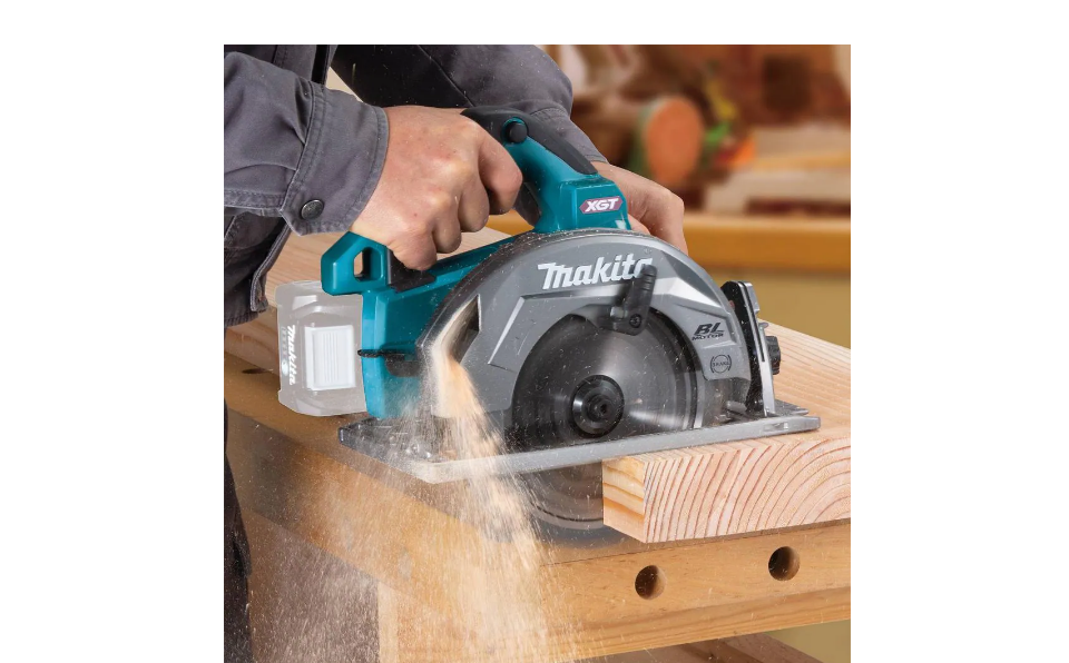 Makita GSH01Z 40V Max XGT Brushless Cordless 7-1/4 in. Circular Saw， AWS Capable (Tool Only)